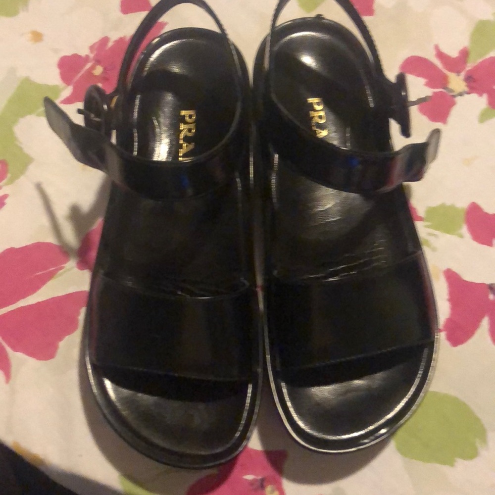 Prada platform